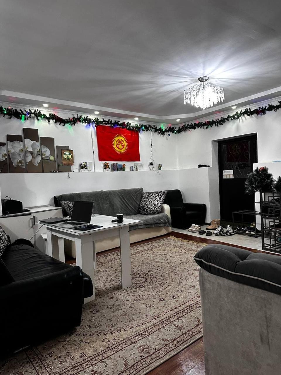 Nomadstan Capsule Hostel Karakol Extérieur photo